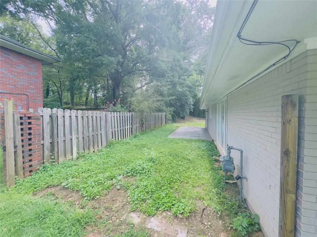 2131 COLUMBIA Drive