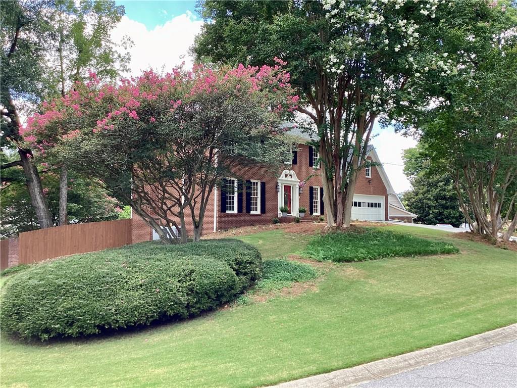 3243 Northbrook Drive