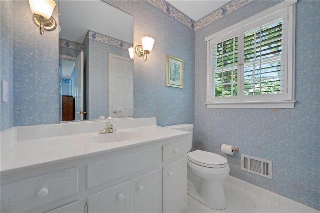 3999 Saint Clair Court, Brookhaven, Georgia image 28
