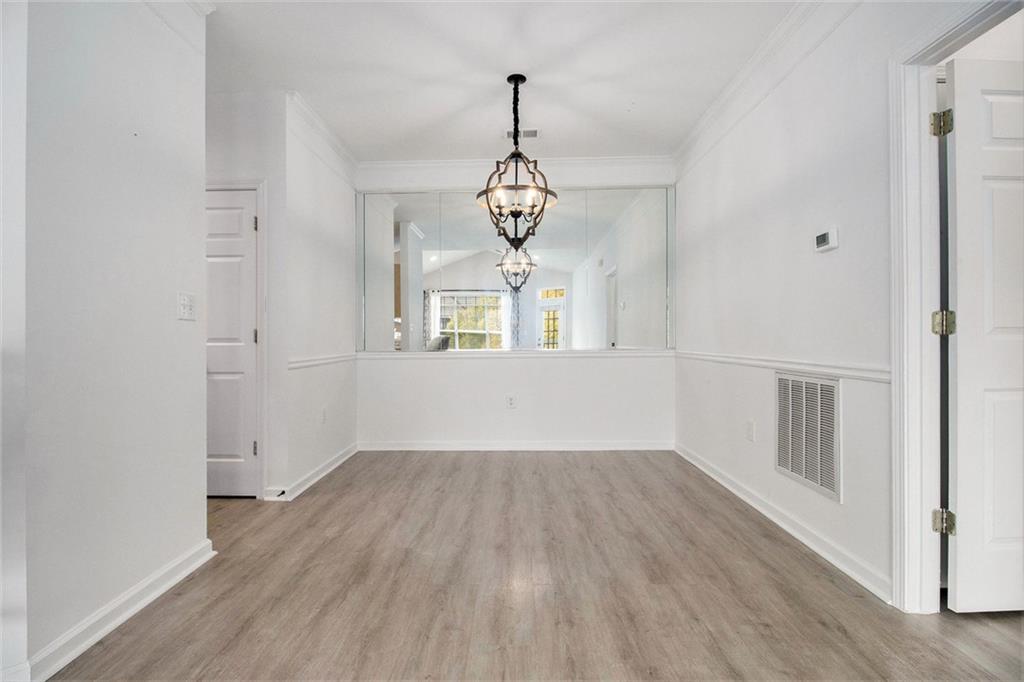 DEVINSHIRE CONDO - Residential