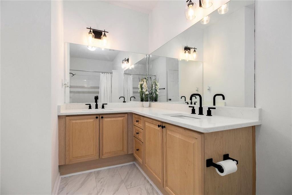DEVINSHIRE CONDO - Residential