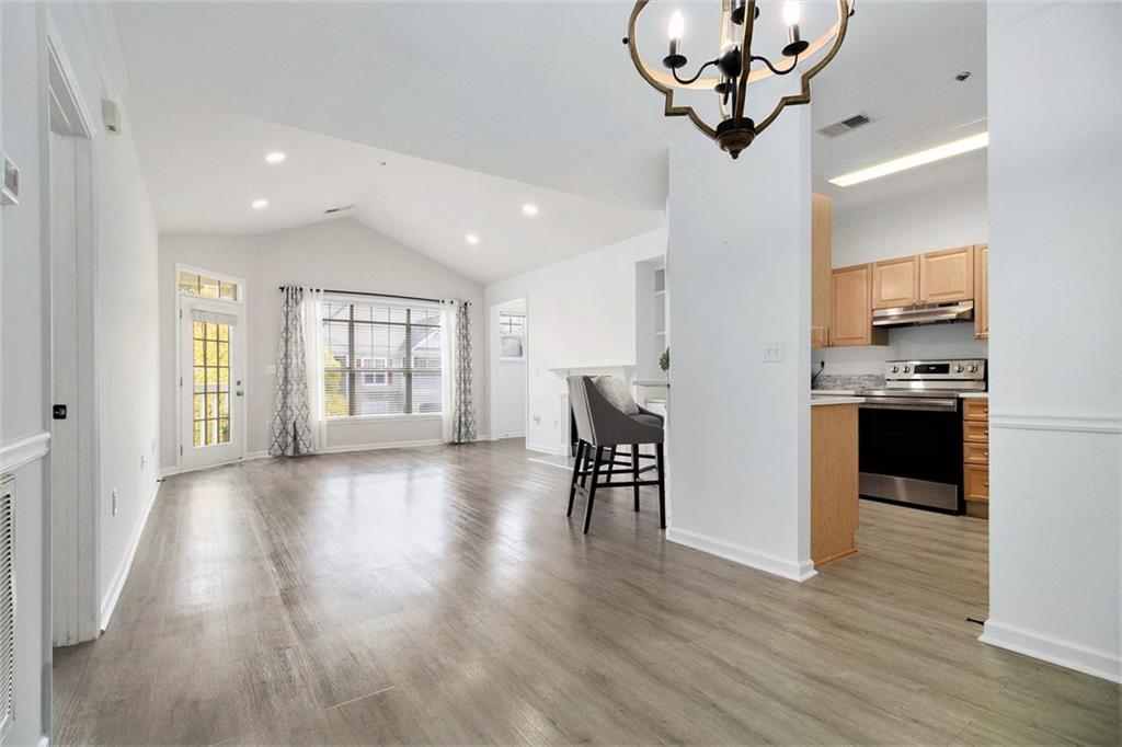 DEVINSHIRE CONDO - Residential