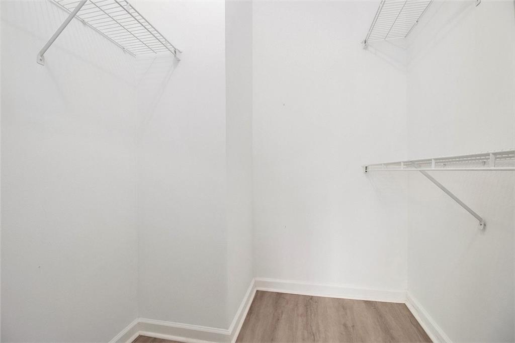 DEVINSHIRE CONDO - Residential