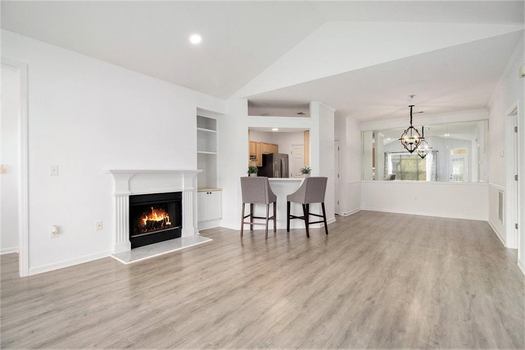 DEVINSHIRE CONDO - Residential
