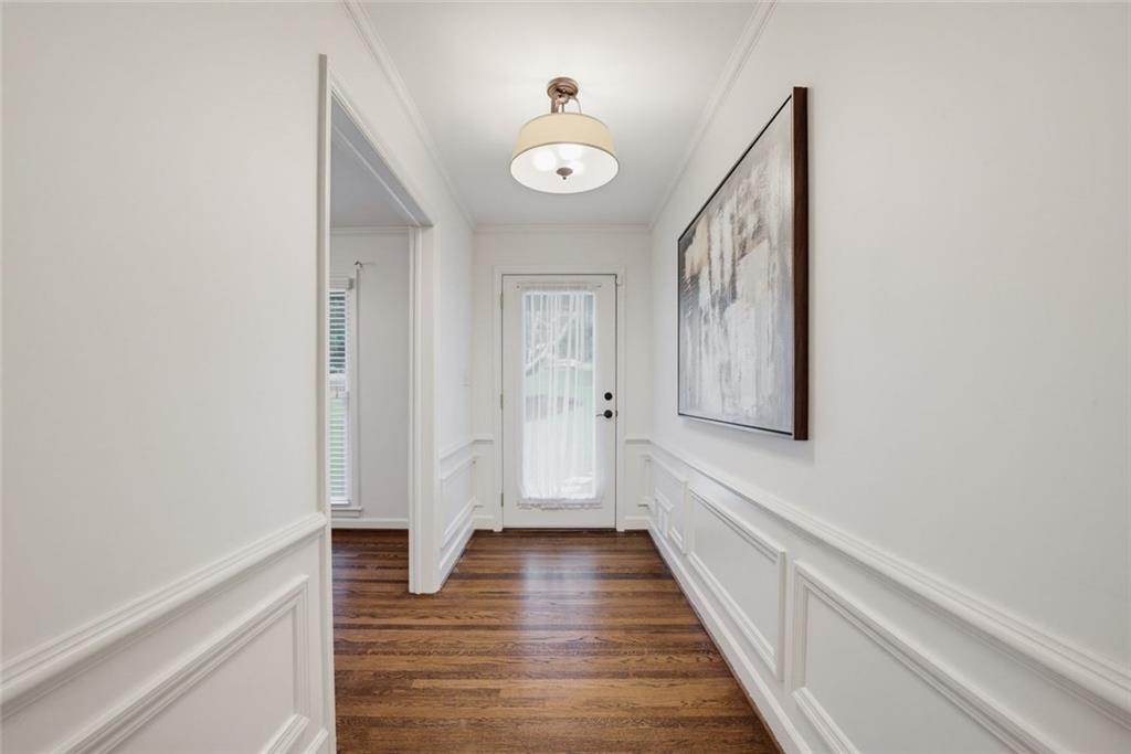 Photo of 535 Franklin Road NE, Sandy Springs, GA 30342 (MLS # 7840291)