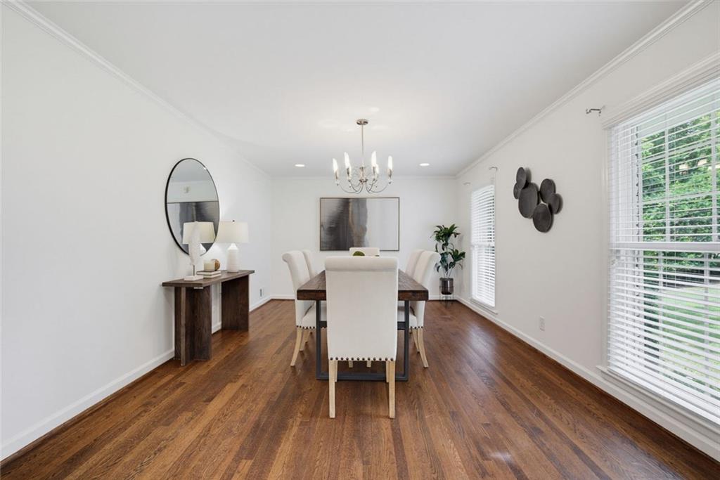 535 Franklin Road NE