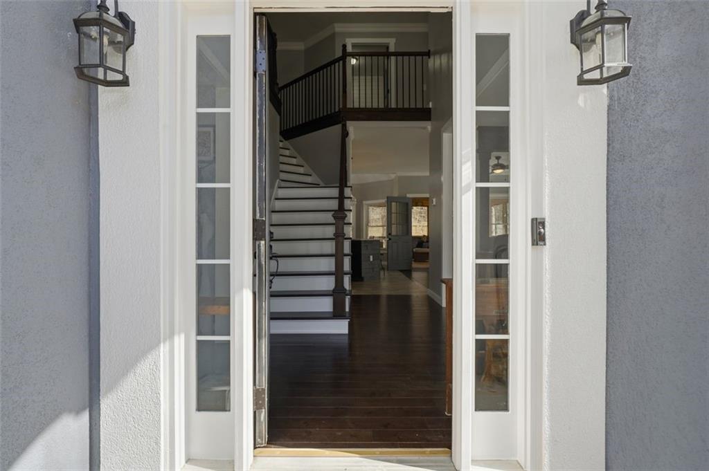 6218 Braidwood Way NW