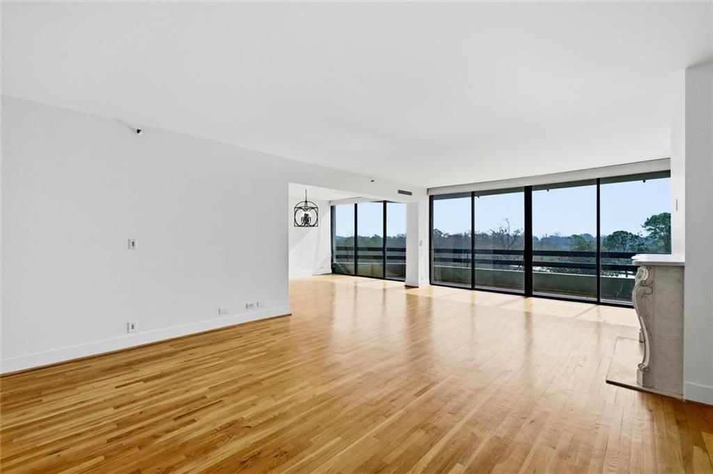 2660 Peachtree Road NW 9G