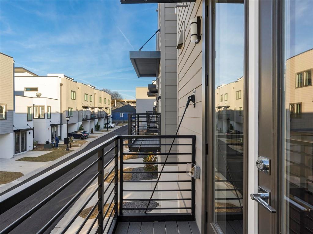 Four15 Stacks - Residential