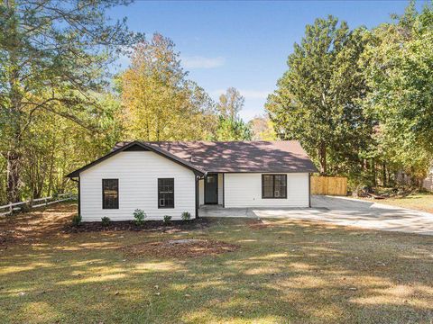 7417 Fernwood Drive Riverdale GA 30296