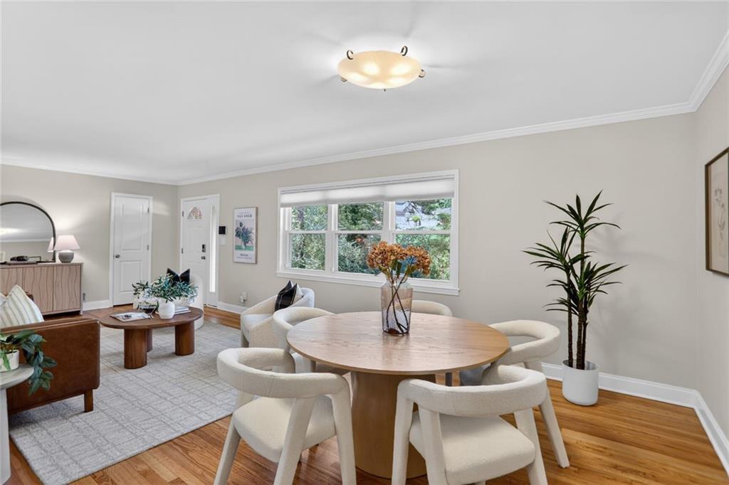 2424 Briarmoor Road NE