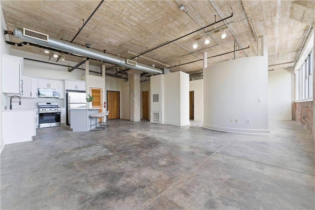 505 Whitehall Street SW 307
