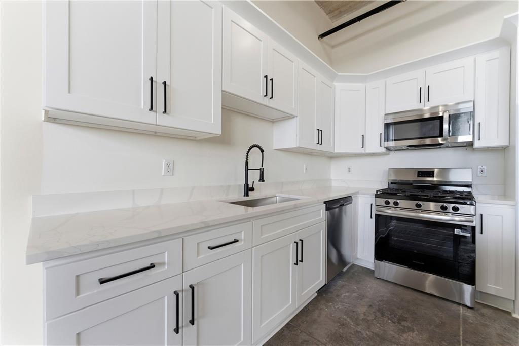 505 Whitehall Street SW 307