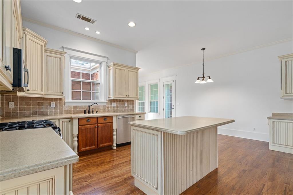 7019 Morningside Court, Douglasville, Georgia image 13