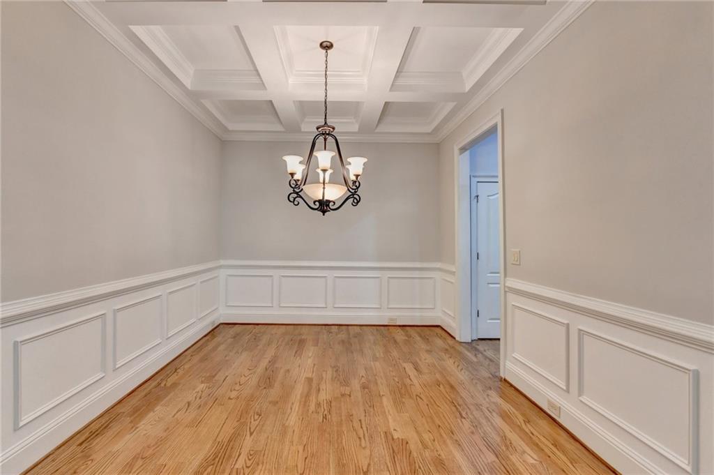 6288 Clapham Lane, Johns Creek, Georgia image 11