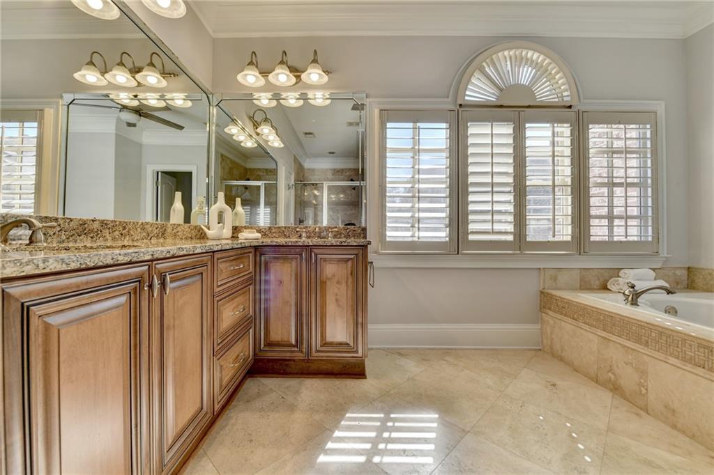 6288 Clapham Lane, Johns Creek, Georgia image 23