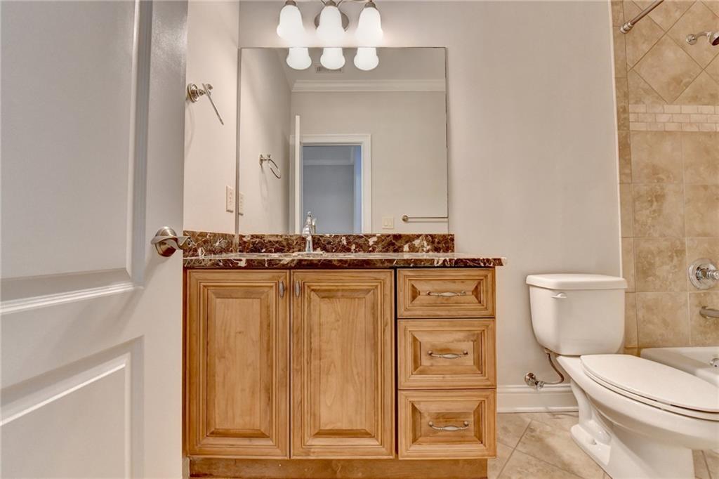 6288 Clapham Lane, Johns Creek, Georgia image 18