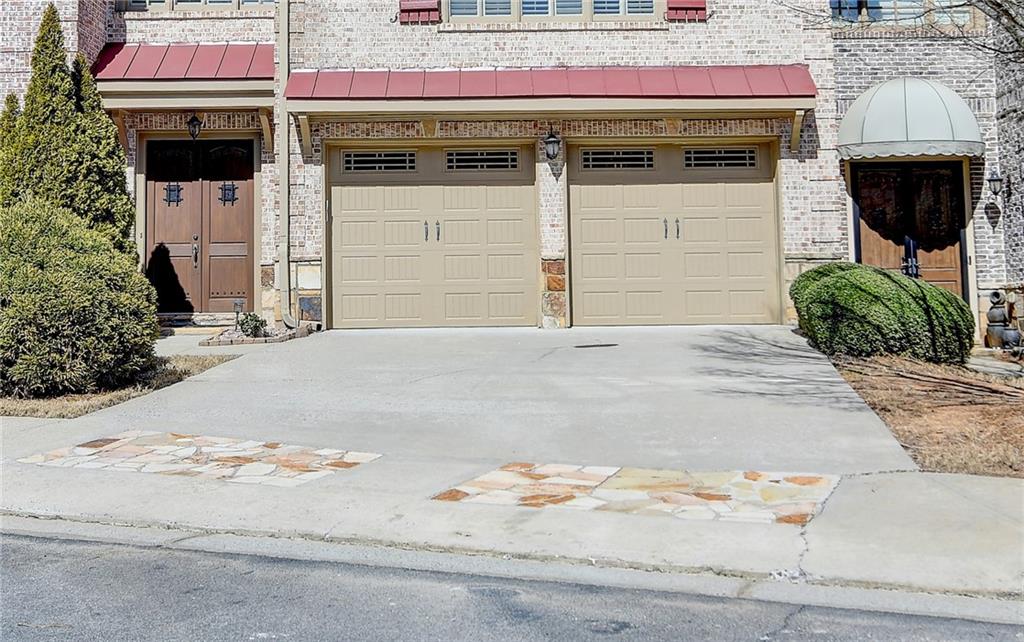 6288 Clapham Lane, Johns Creek, Georgia image 2