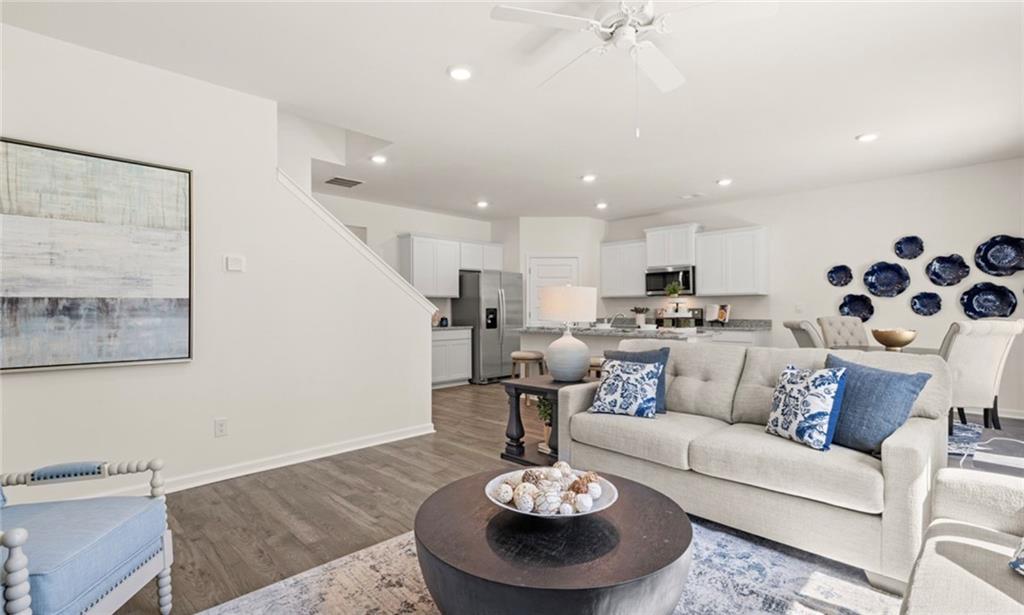 Twin Lakes - Residential