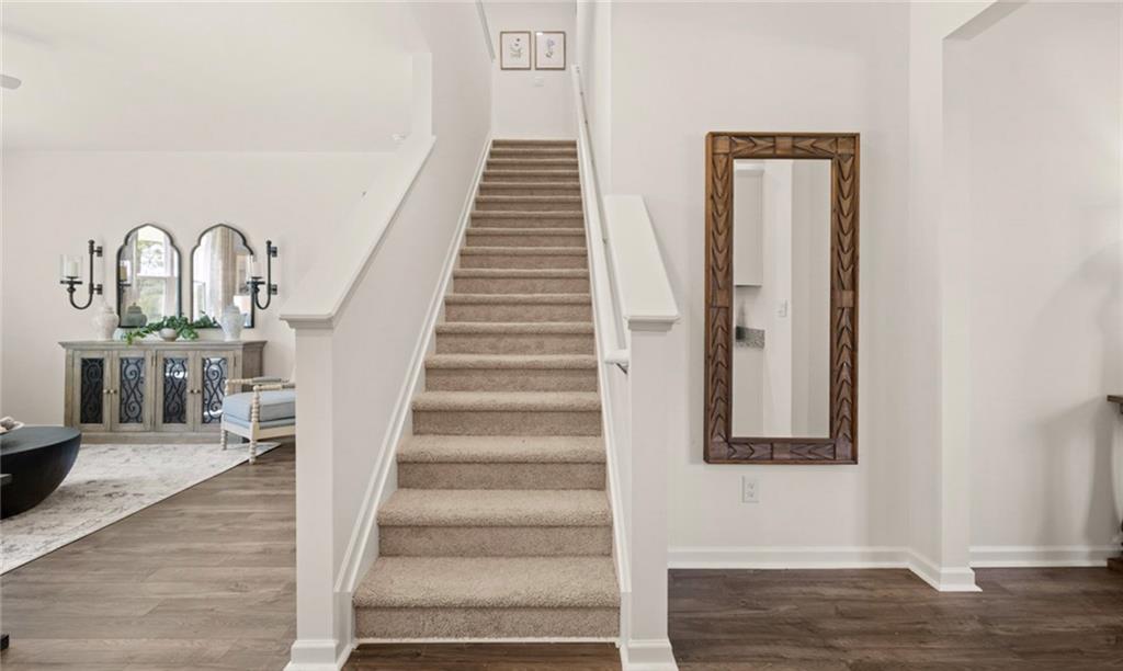 Twin Lakes - Residential
