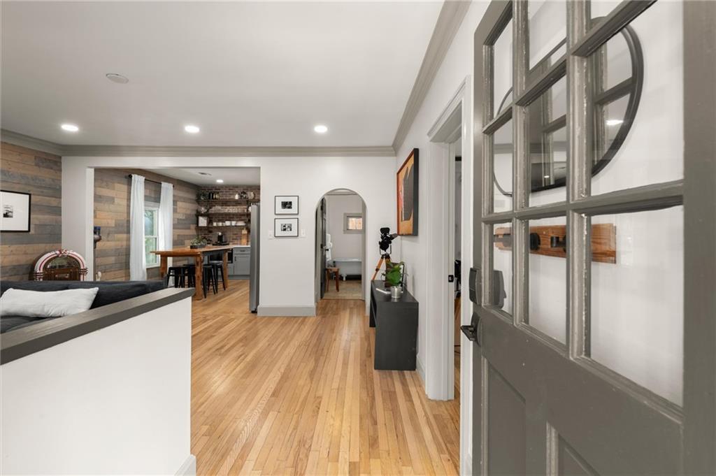 209 Hampshire Avenue