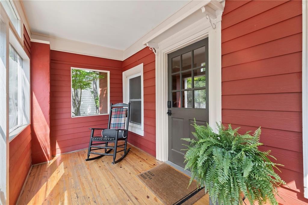 209 Hampshire Avenue