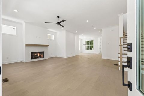 3040 Kara Court Roswell GA 30076