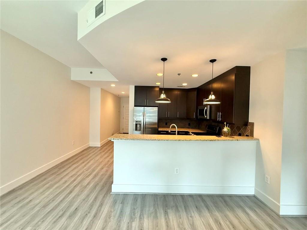 1080 Peachtree Street NE 605