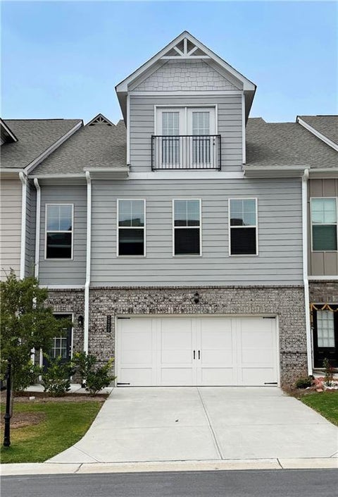 Condo For Sale - 2020 Manor Pointe Drive #19<br/> Forsyth County, Cumming, GA 30041