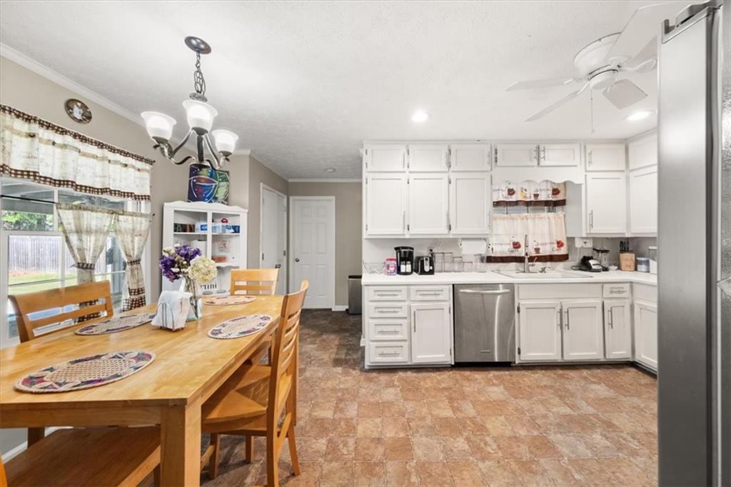3127 Hidden Forest Drive, Snellville, Georgia image 15