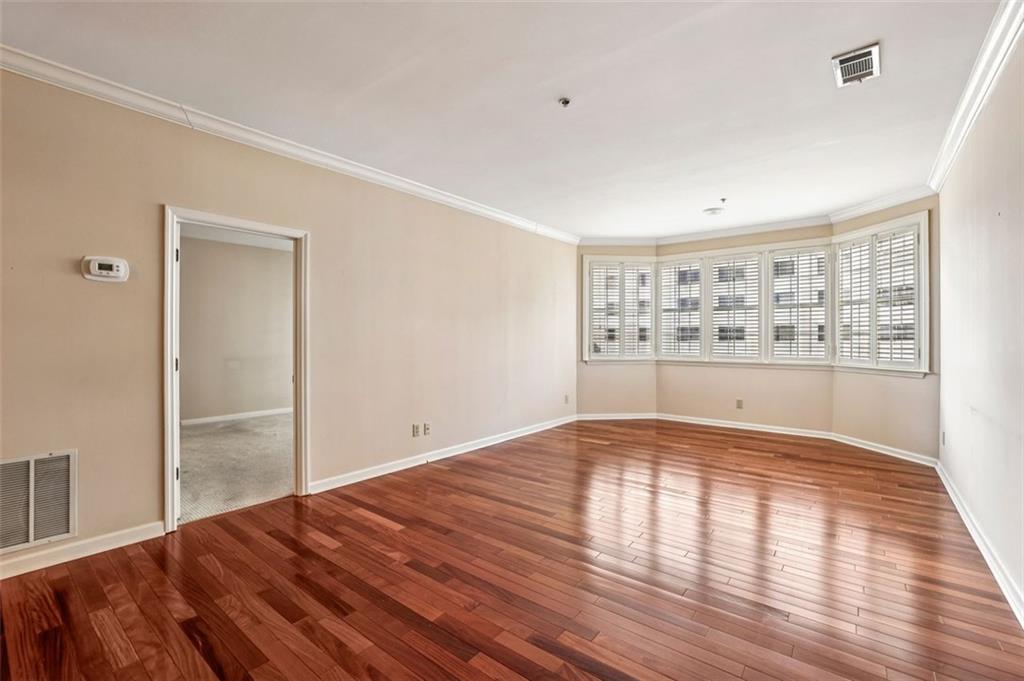 The Barony on Peachtree - Residential