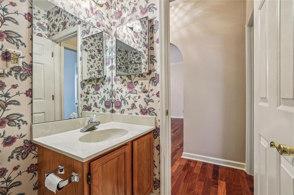 The Barony on Peachtree - Residential
