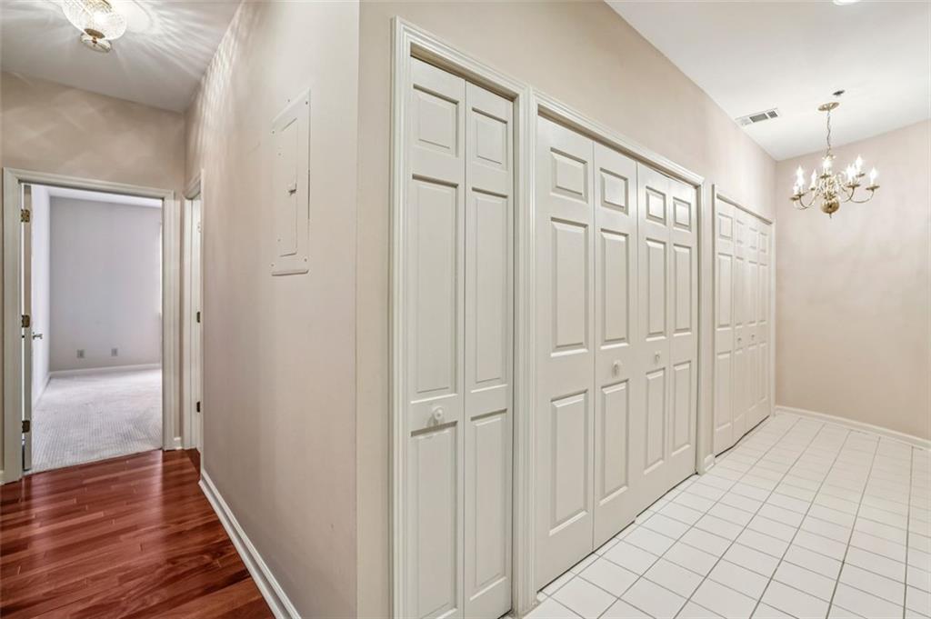 The Barony on Peachtree - Residential