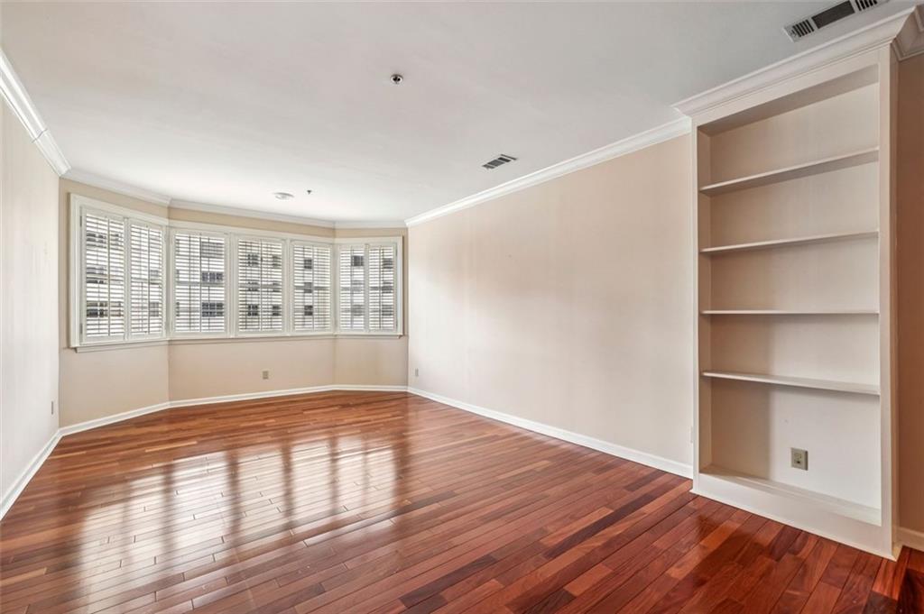 The Barony on Peachtree - Residential