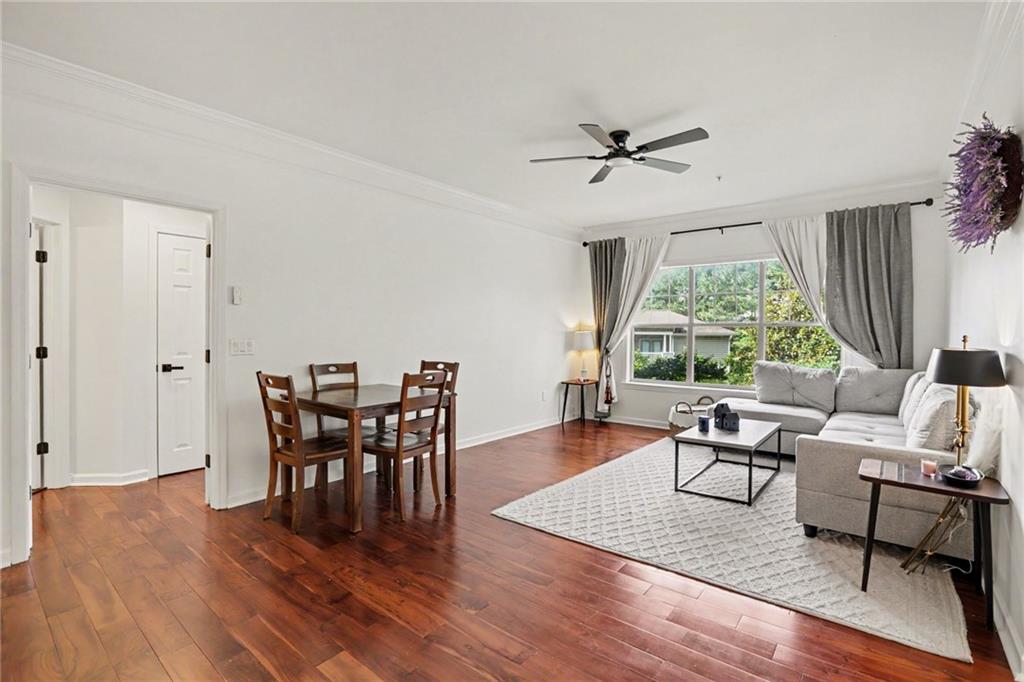 2700 NE Pine Tree Road NE 1219