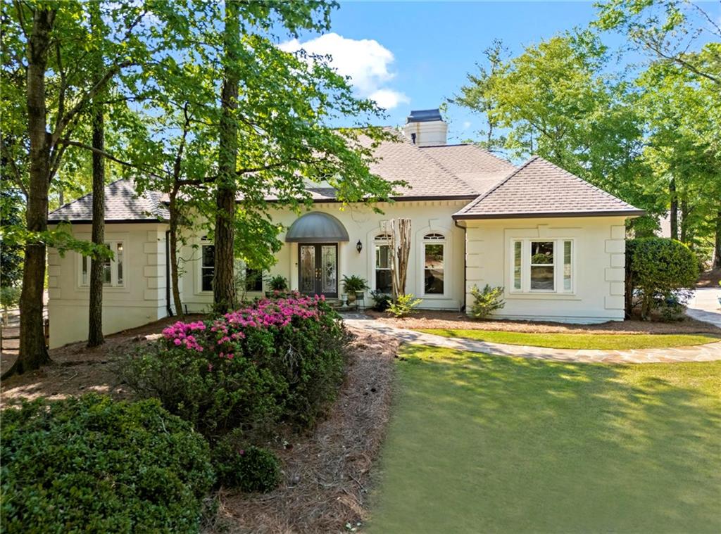 300 Brayward Chase, Roswell, Georgia image 1