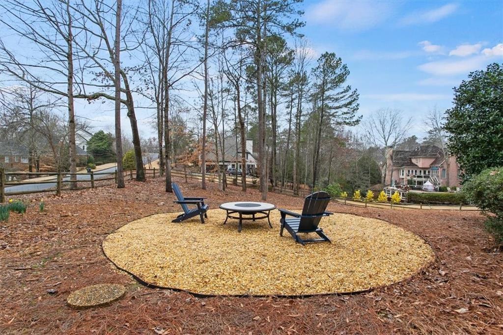 300 Brayward Chase, Roswell, Georgia image 45