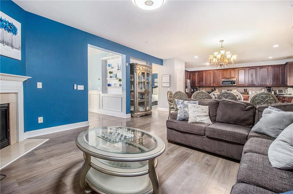 2784 Jordan Lane