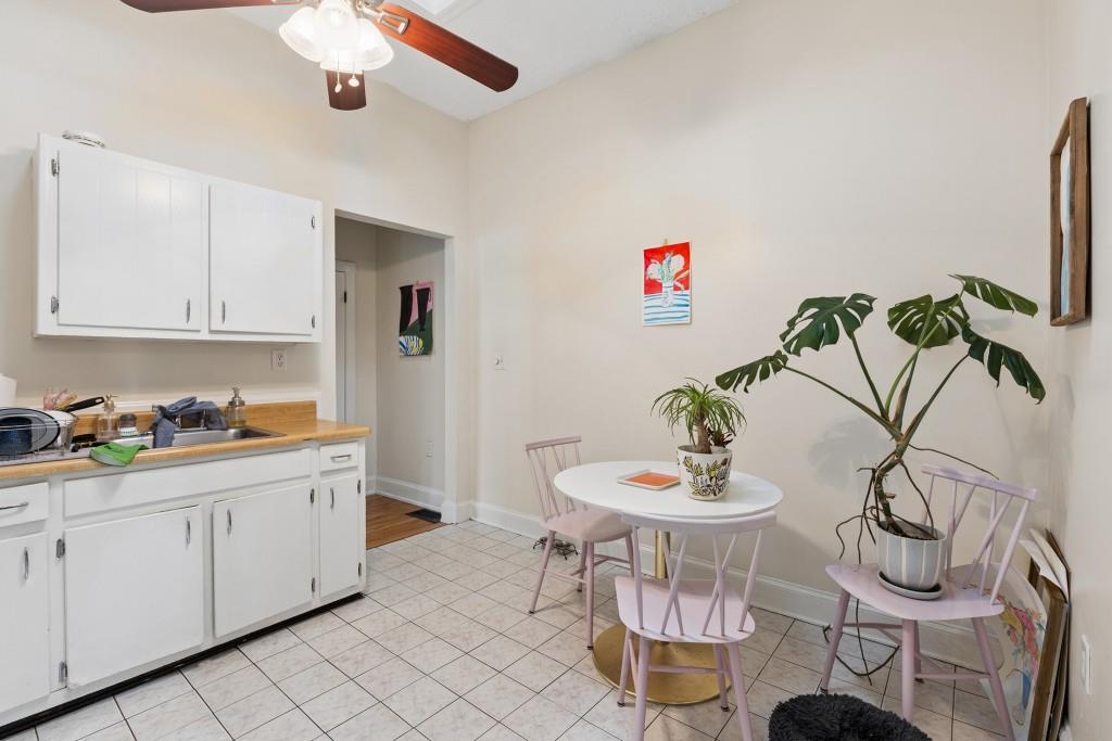 424 Euclid Terrace NE
