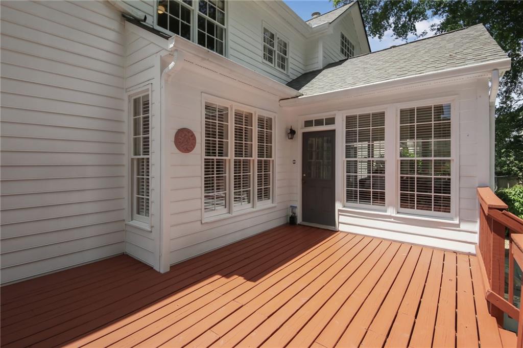 1915 Milfield Circle, Snellville, Georgia image 32