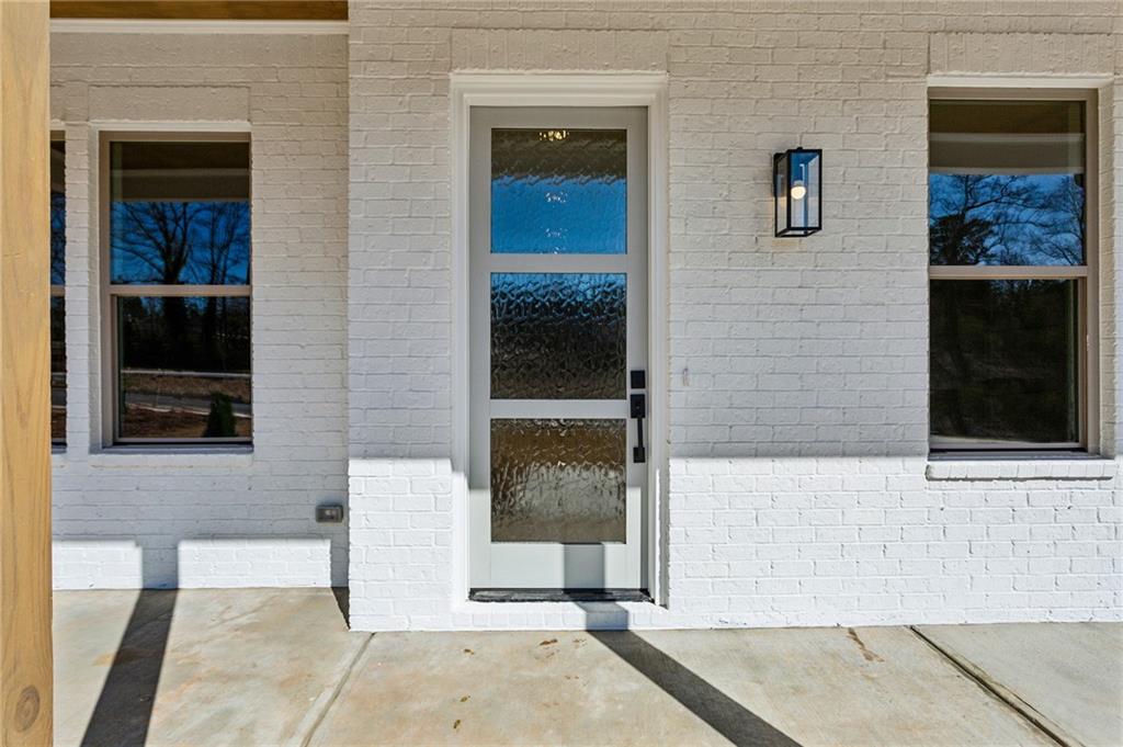 478 Majestic Oaks Place