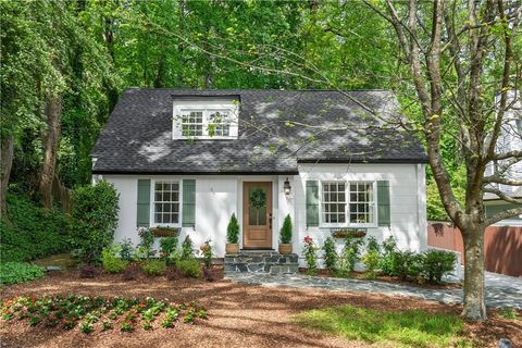 Photo of 2652 Green Meadows Lane NE, Atlanta, GA 30319 (MLS # 7757820)