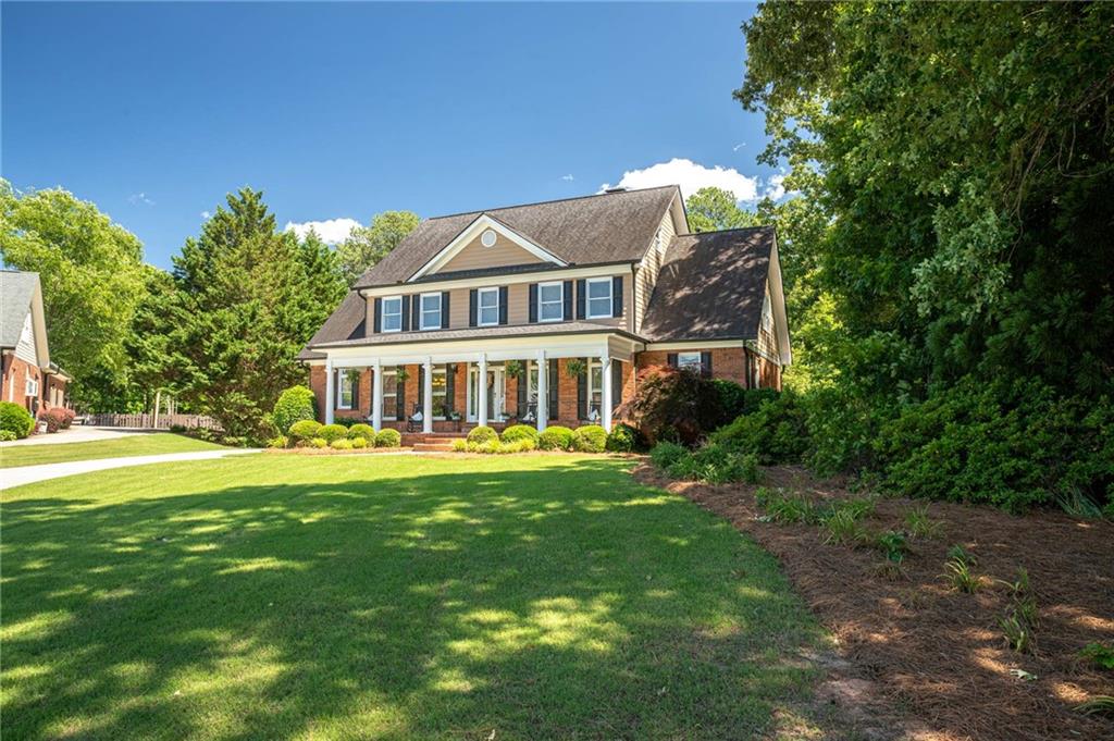395 Grove Ridge Drive, Loganville, Georgia image 2