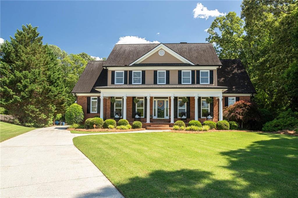 395 Grove Ridge Drive, Loganville, Georgia image 1