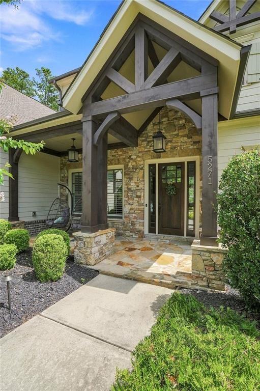 5271 Merlot Drive