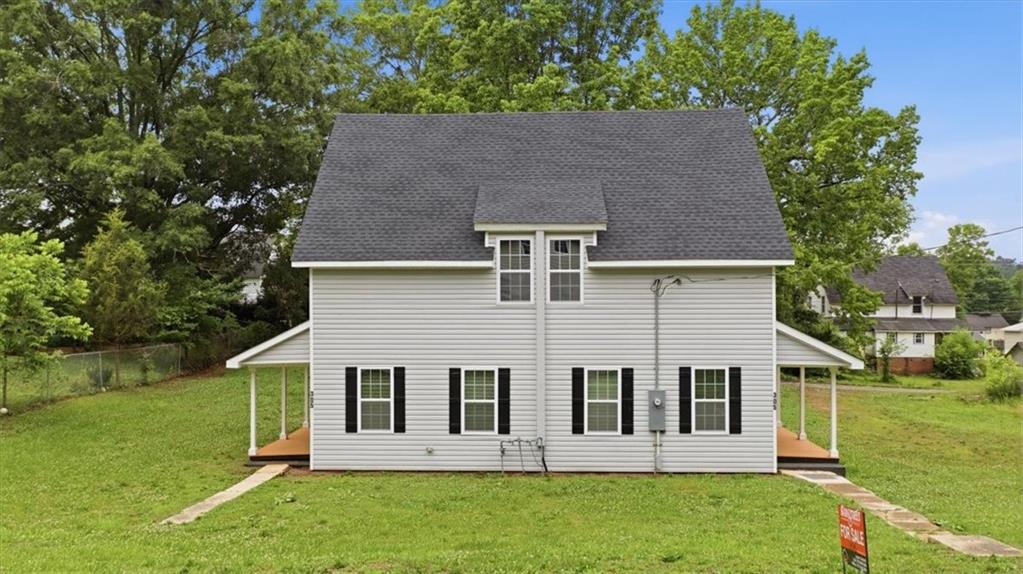 305 Grove Avenue SE
