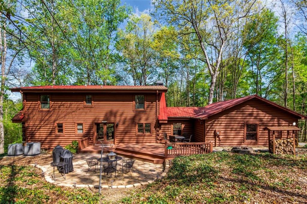 6515 Namon Wallace Drive
