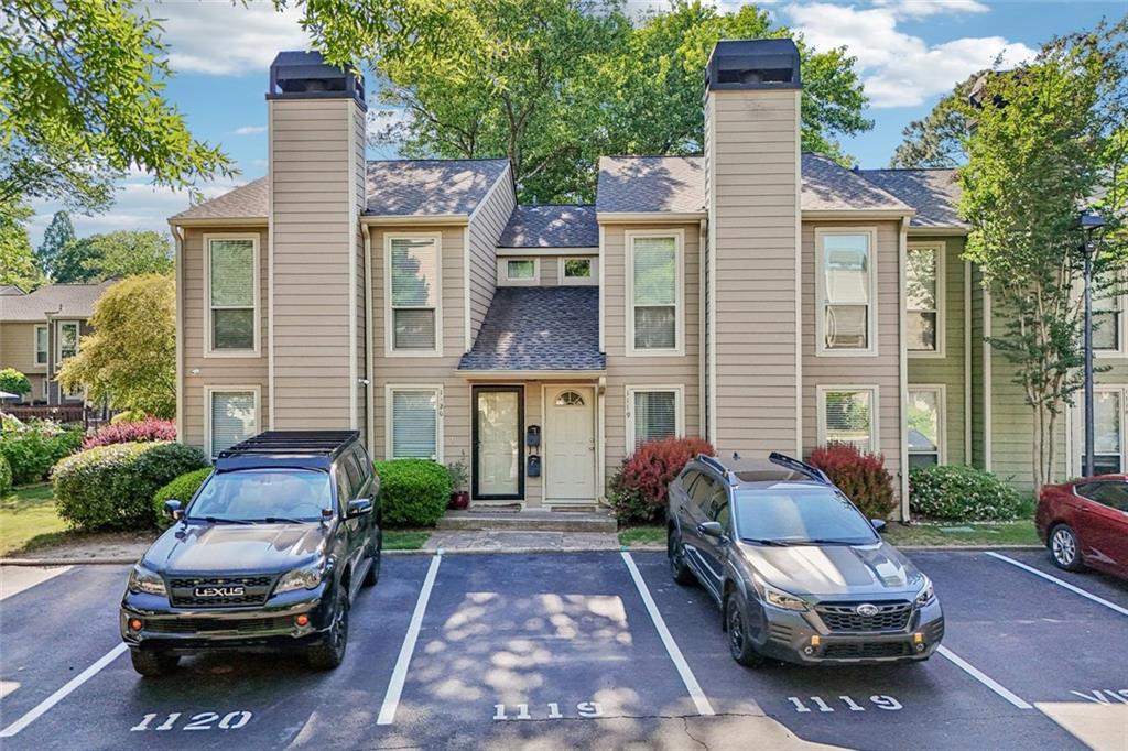 1119 Riverbend Club Drive SE