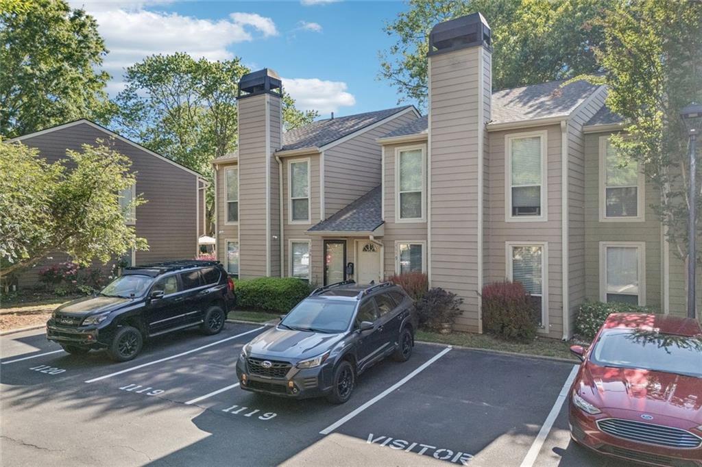 1119 Riverbend Club Drive SE