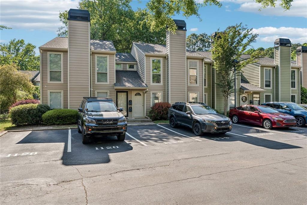 1119 Riverbend Club Drive SE